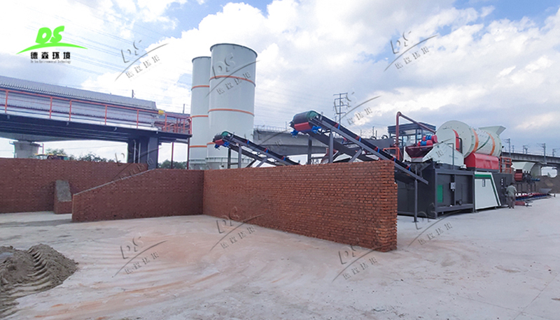 疏浚行業(yè)關(guān)系到國(guó)計(jì)民生，德森環(huán)境河道湖泊清淤設(shè)備來助力！