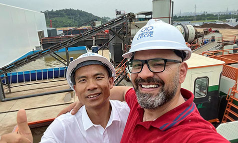 客戶(hù)考察參觀項(xiàng)目現(xiàn)場(chǎng)運(yùn)營(yíng)情況