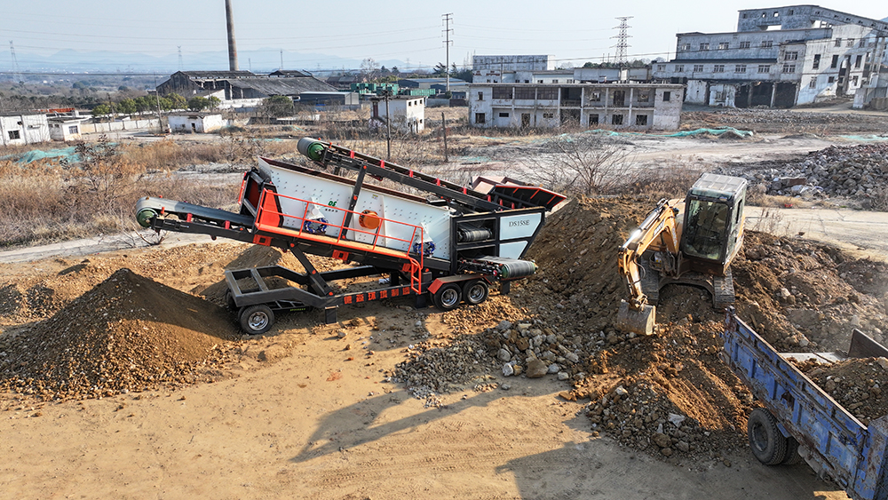 1770868677673700.jpg 德森環(huán)境篩分車